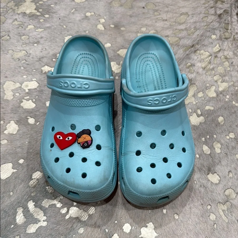 CROCS Blue Sandals with Adjustable Strap and Perforated Design
